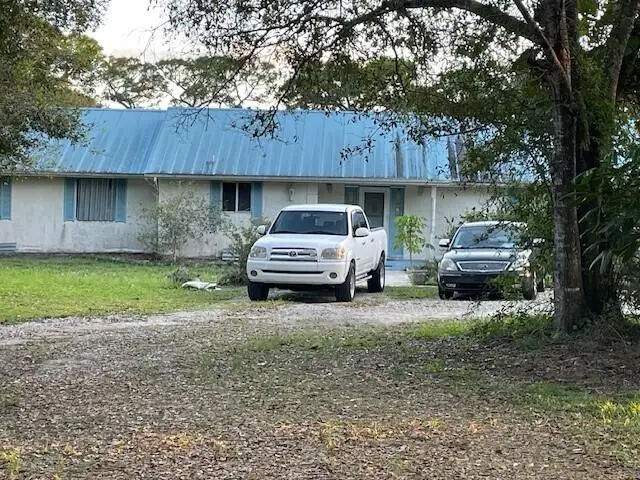 2980 Admiral Street, Fort Pierce, FL 34982 - Image #1