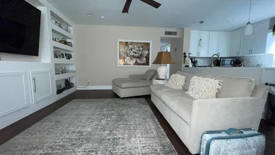 568 Burgundy L, Delray Beach, FL 33484 - Image #2