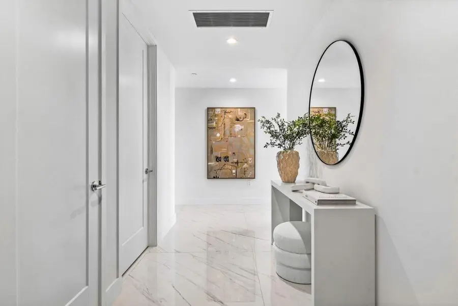 495 E Royal Palm Road #601, Boca Raton, FL 33432 - Image #2