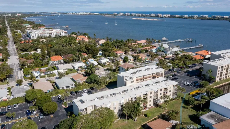 890 N Federal Highway #103, Lantana, FL 33462 - Image #2