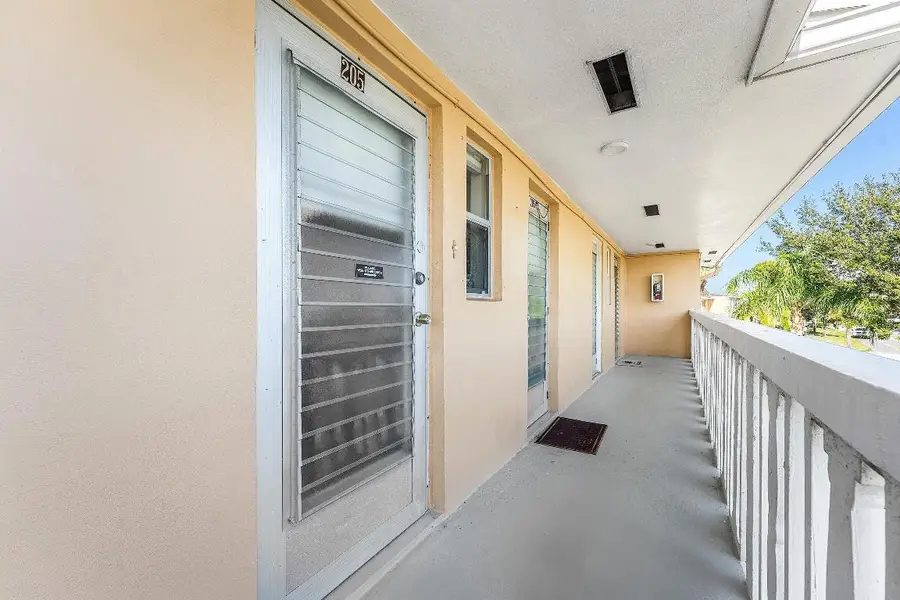 2161 NE 1st Court #205, Boynton Beach, FL 33435 - Image #3