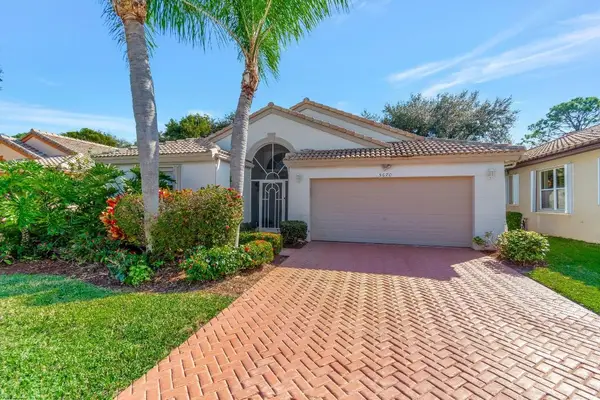 5670 Swaying Palm Lane, Boynton Beach, FL 33437