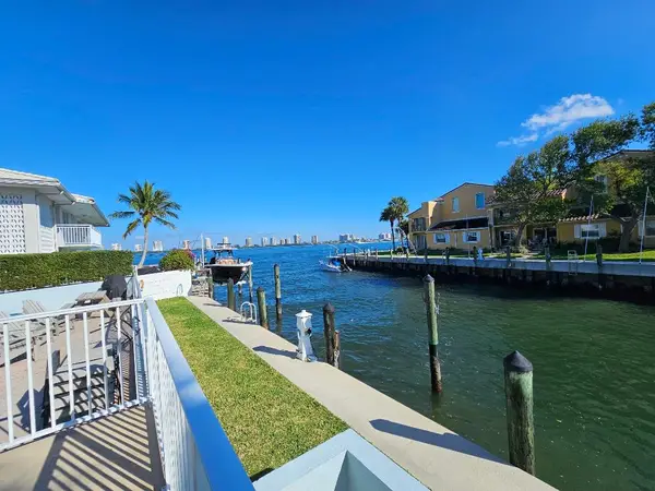 120 Lehane Terrace #109, North Palm Beach, FL 33408