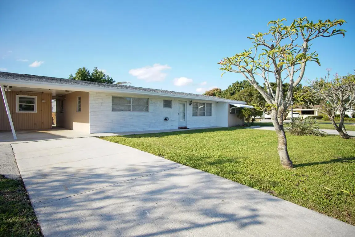 3595 Elizabeth Road, Lake Worth, FL 33461 - Image #1