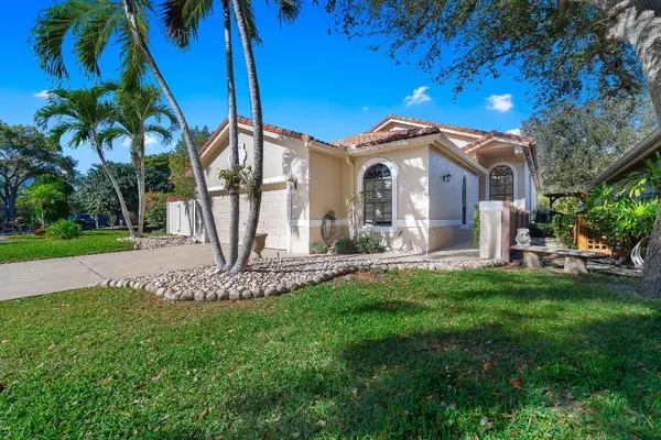 4143 NW 2nd Lane, Delray Beach, FL 33445