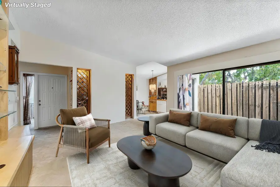 11 Meadows Drive, Boynton Beach, FL 33436 - Image #2