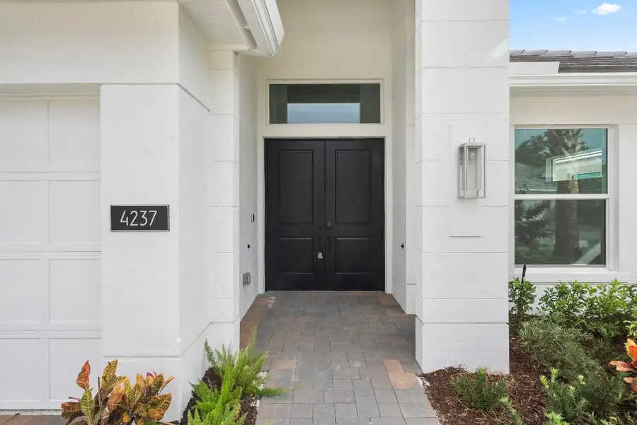 4237 Lucaya Pointe Way, Vero Beach, FL 32967 - Image #3
