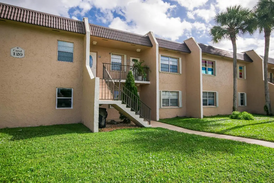 120 Lake Meryl Drive #117, West Palm Beach, FL 33411 - Image #1