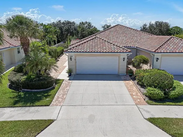 8256 SE Paurotis Lane, Hobe Sound, FL 33455
