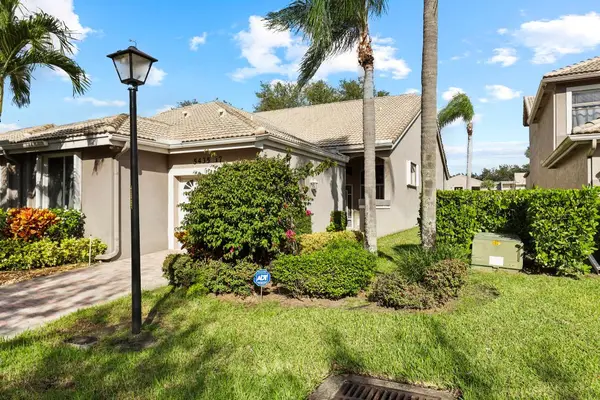 5435 Monterey Circle #G, Delray Beach, FL 33484