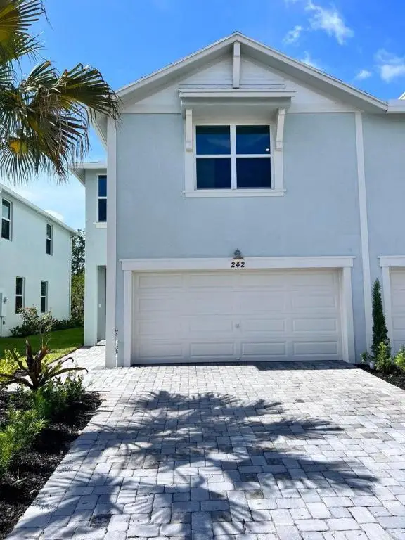242 Osprey Preserve Boulevard, Jensen Beach, FL 34957