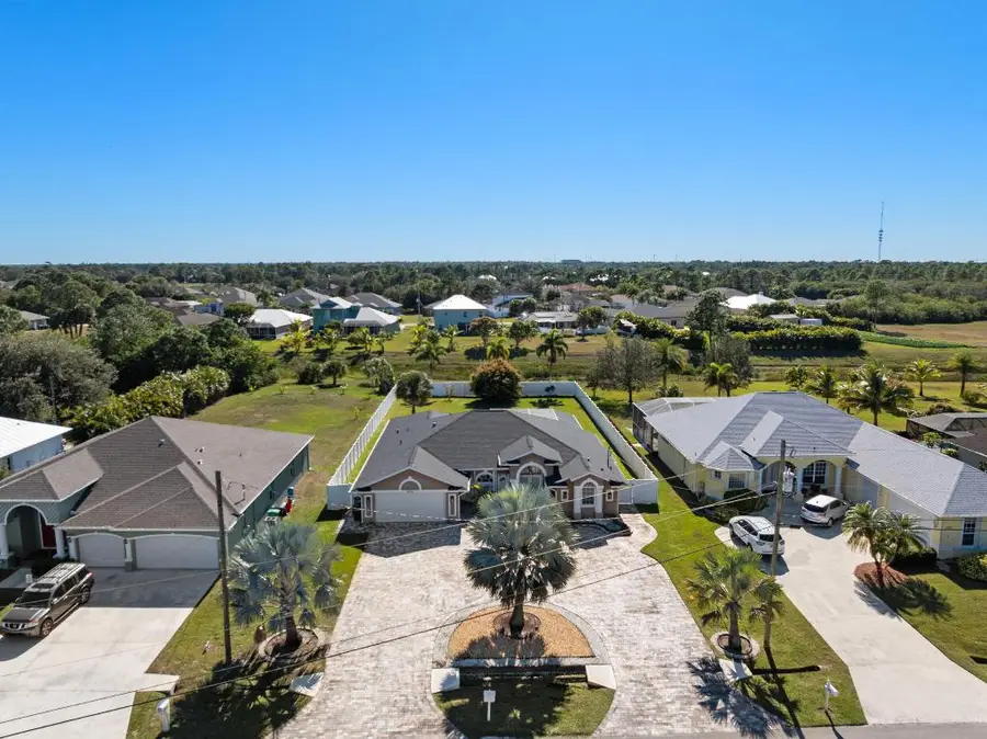 6024 NW Favian Avenue, Port Saint Lucie, FL 34986 - Image #2