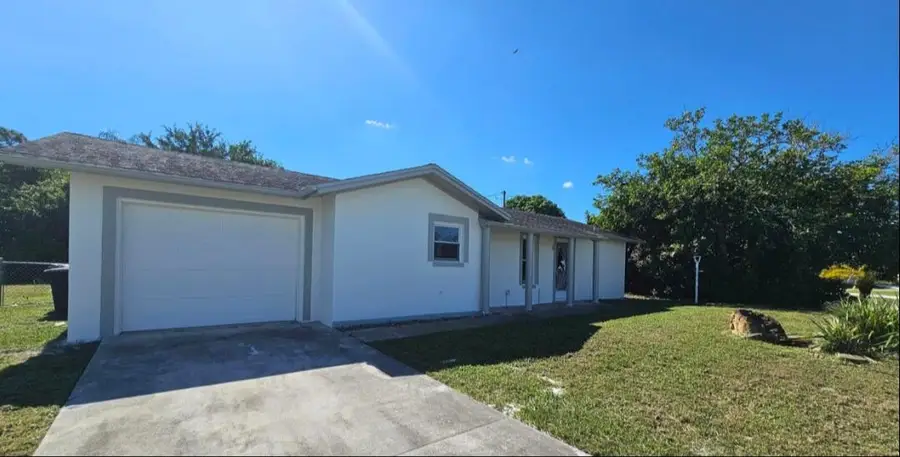 592 SW Banks Ter Terrace, Port Saint Lucie, FL 34953 - Image #3