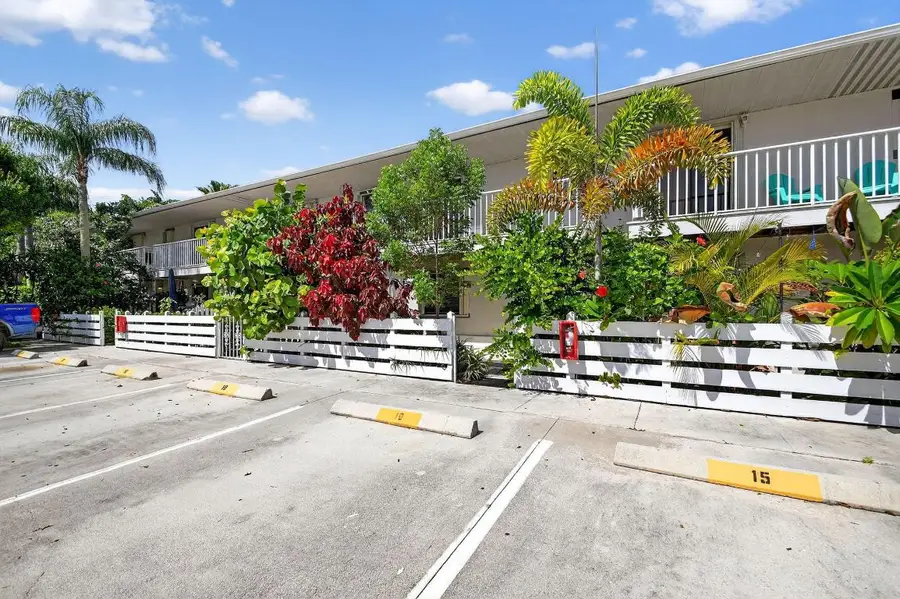 326 W Pine Street #19, Lantana, FL 33462 - Image #2