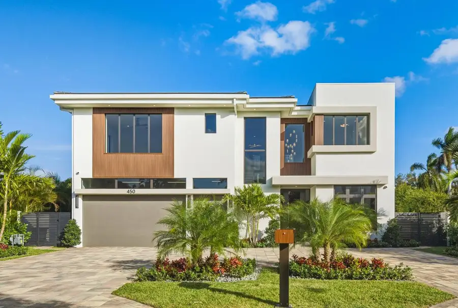 450 NE Spanish Court, Boca Raton, FL 33432 - Image #2