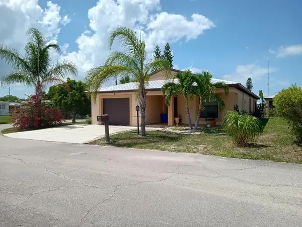 2 SE Antigua Lane, Port St Lucie, FL 34952