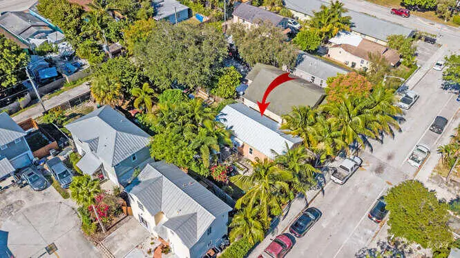 317 N D Street E, Lake Worth Beach, FL 33460 - Image #3