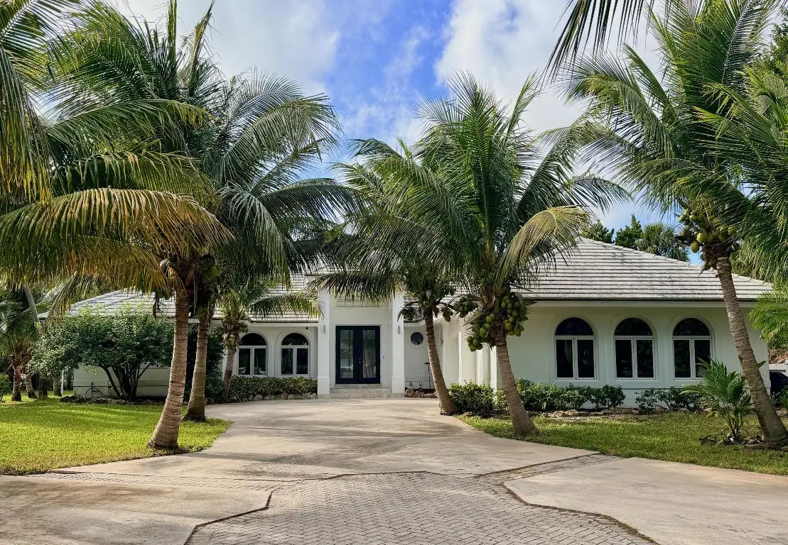 8601 S Ocean Drive, Jensen Beach, FL 34957 - Image #1