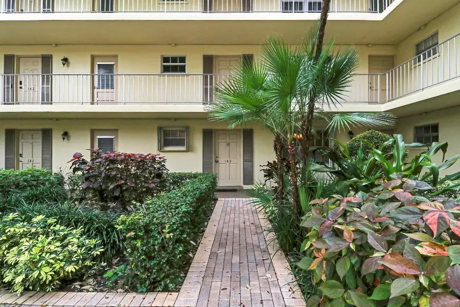 5510 Tamberlane Circle #143, Palm Beach Gardens, FL 33418 - Image #2