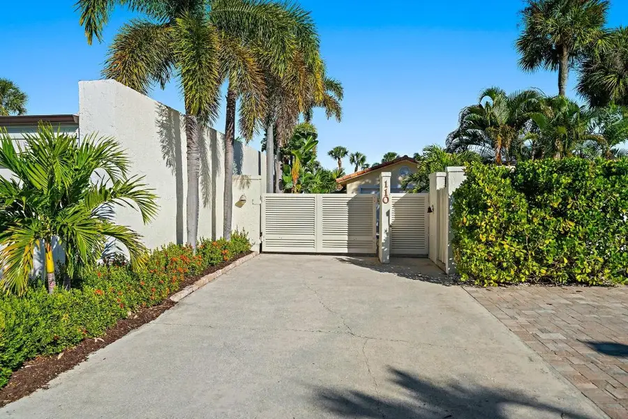 110 E Spearfish Lane, Jupiter, FL 33477 - Image #2