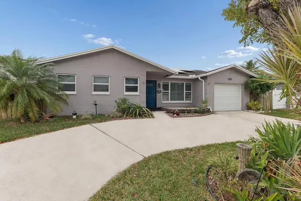 9220 SW 2nd Street, Boca Raton, FL 33428