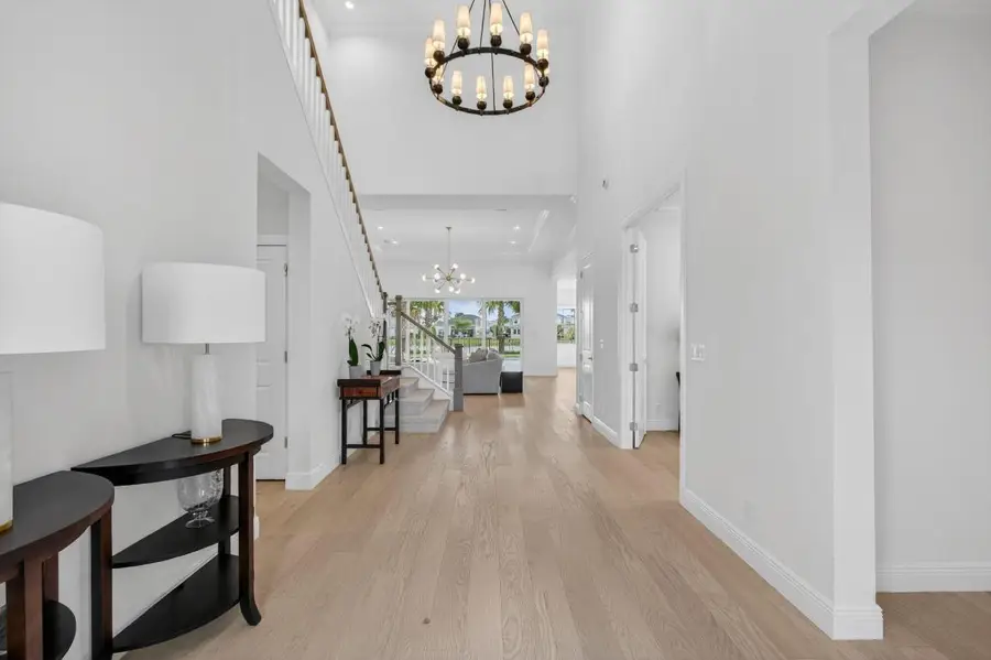 9249 Crestview Circle, Palm Beach Gardens, FL 33412 - Image #3