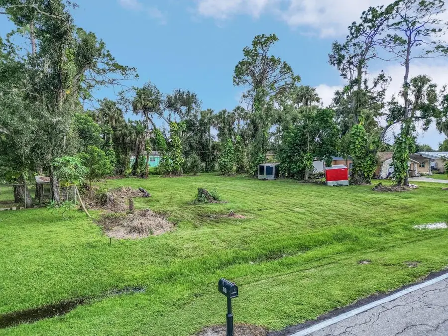 2314 Davis Boulevard, Fort Myers, FL 33905 - #3