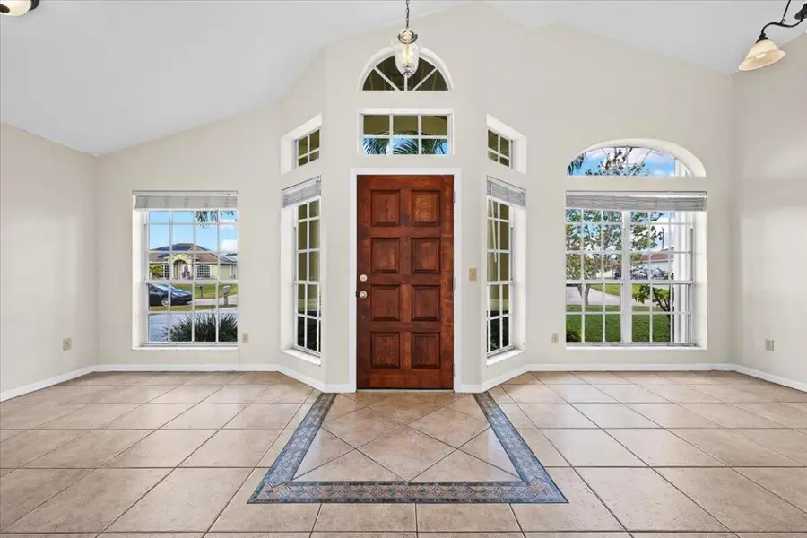 184 SW Hide Place, Port Saint Lucie, FL 34953 - Image #2