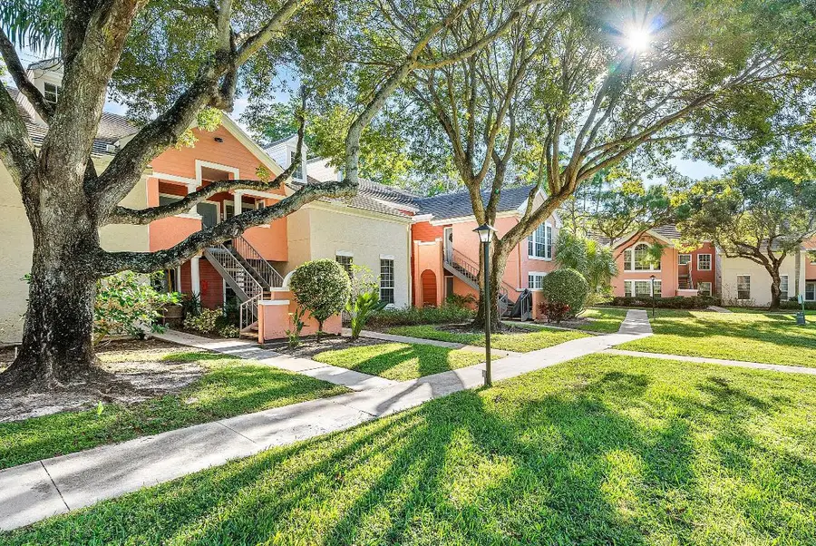 1001 Crystal Way #M, Delray Beach, FL 33444 - #2