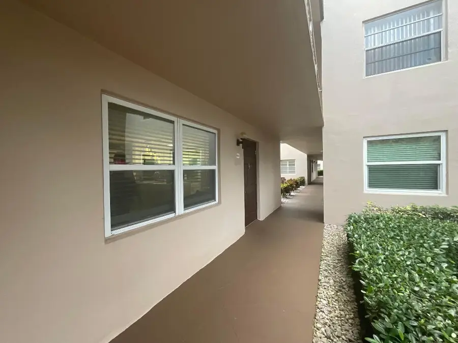 634 Normandy N, Delray Beach, FL 33484 - #3
