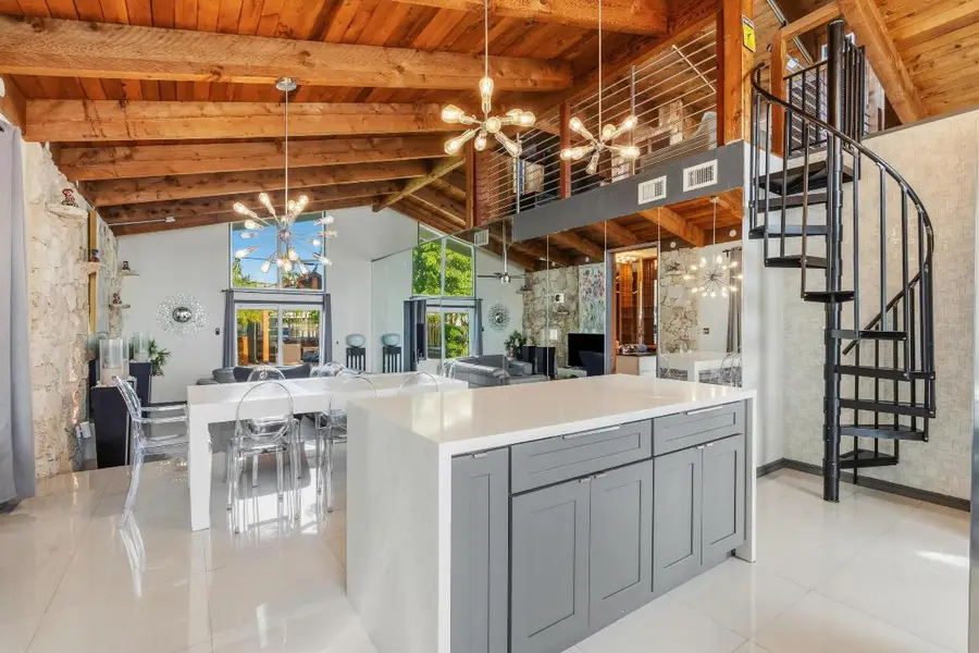 221 NW 45th Street, Oakland Park, FL 33309 - Image #3