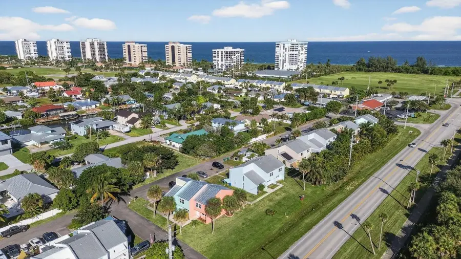 1000 Shorewinds Drive, Fort Pierce, FL 34949 - Image #3