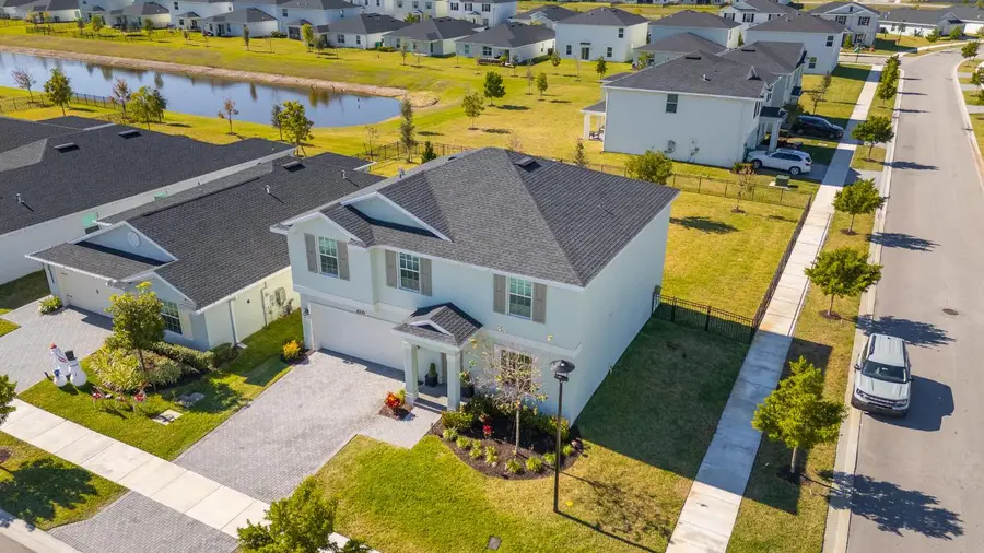 6300 NW Leafmore Lane, Port Saint Lucie, FL 34987 - Image #2