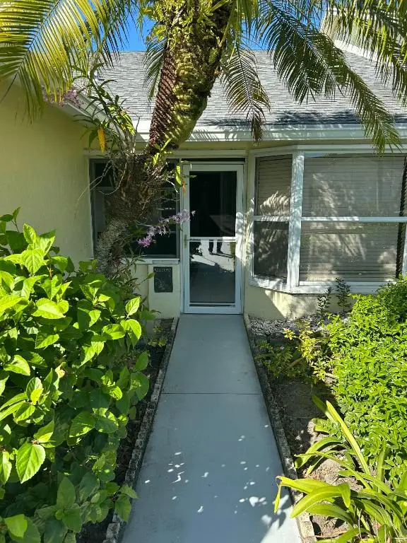 10831 SE Sea Pines Circle, Hobe Sound, FL 33455 - Image #3