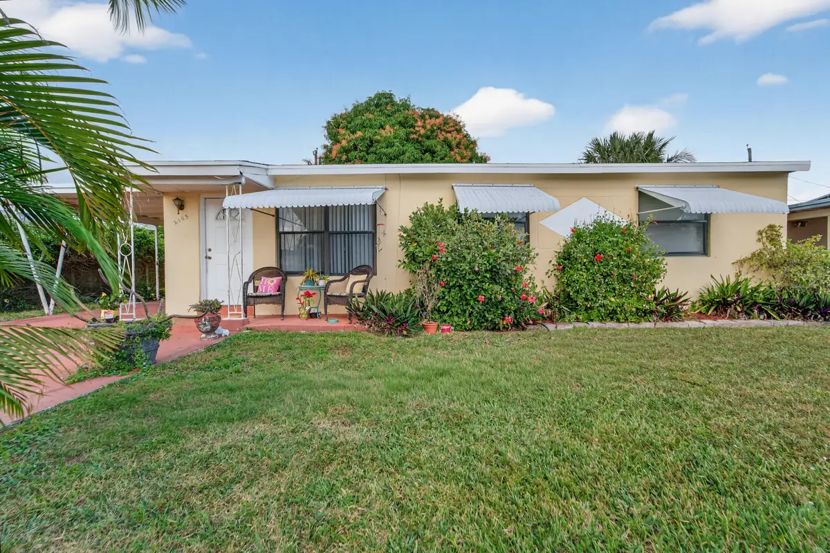 2105 Worthington Road, West Palm Beach, FL 33409 - #1