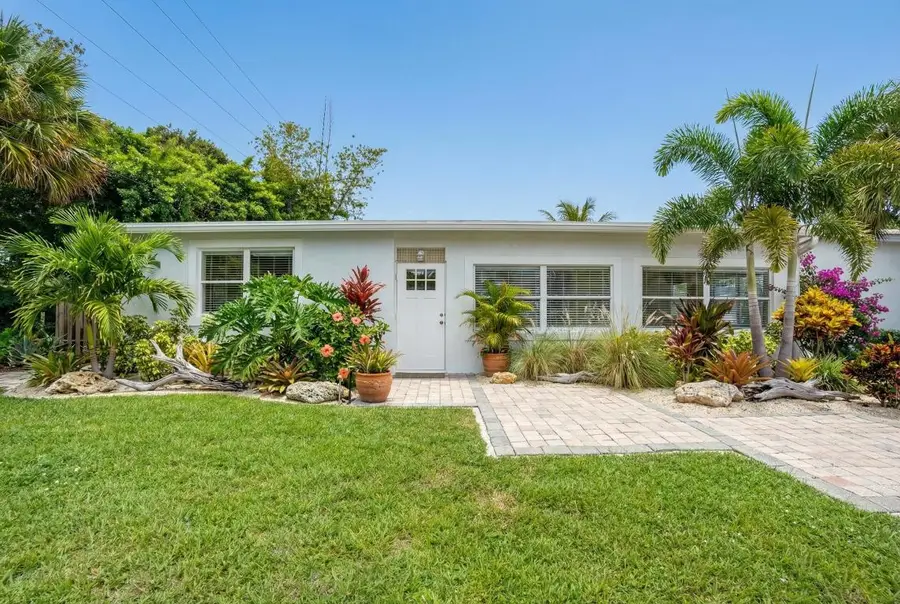 1205 S Lake Drive, Lantana, FL 33462 - Image #2