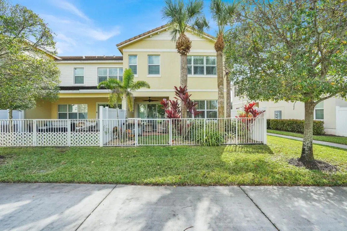 12029 Park Central, Royal Palm Beach, FL 33411 - Image #1