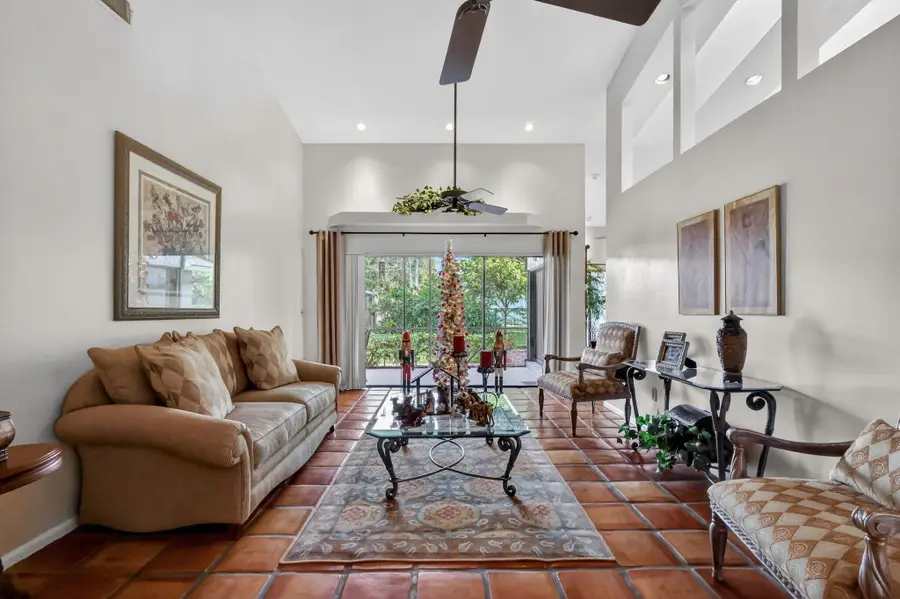 560 Juniper Place, Wellington, FL 33414 - #3