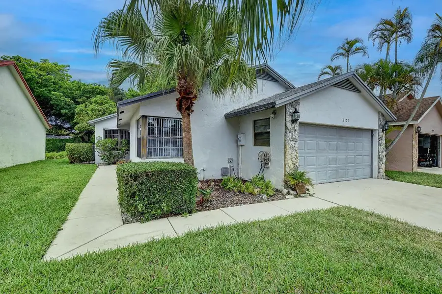 9107 Chatsworth Cascades Circle, Boca Raton, FL 33434 - Image #3