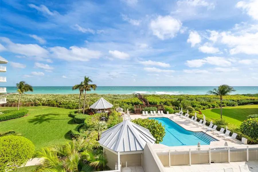 579 NE Plantation Road #N202, Stuart, FL 34996 - Image #3