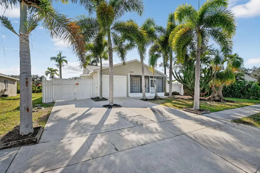 10698 Misty Lane, West Palm Beach, FL 33411 - #2