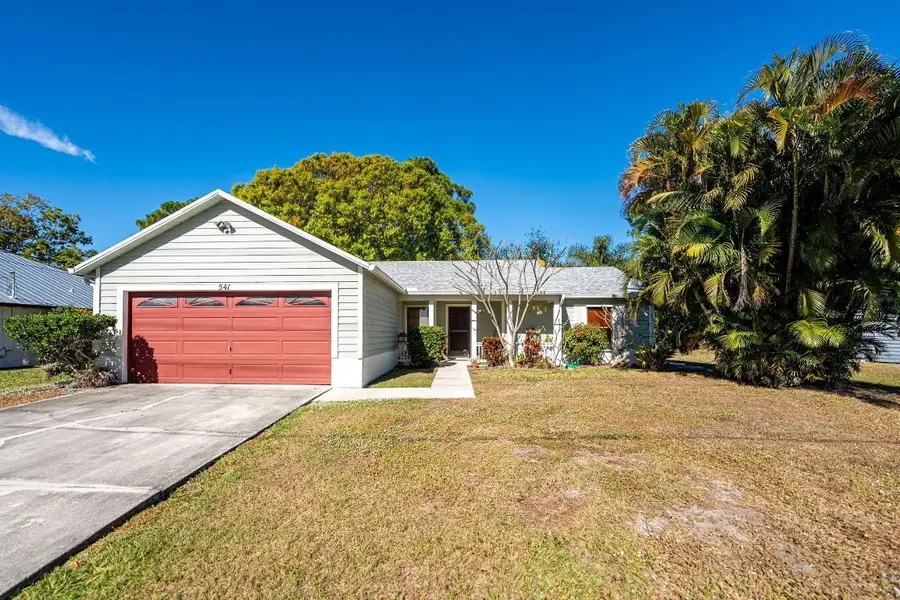 541 SE Faith Terrace, Port Saint Lucie, FL 34983 - Image #2