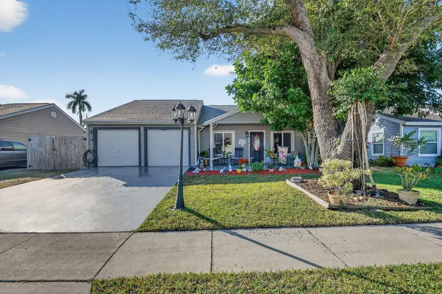 7767 Blairwood Circle N, Lake Worth, FL 33467 - #2