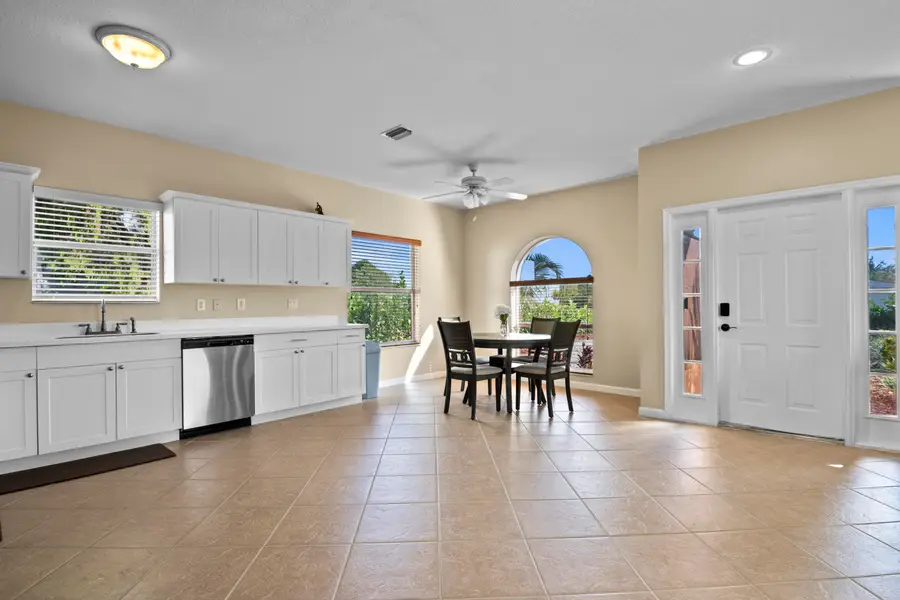 731 S J Street, Lake Worth Beach, FL 33460 - #3