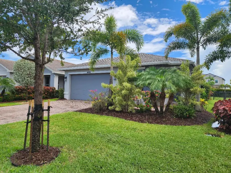 10295 SW Indian Lilac Trail, Port Saint Lucie, FL 34987 - Image #2