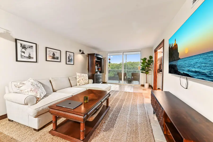 689 NE 6th Court #2090, Boynton Beach, FL 33435 - #2