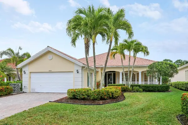 8657 SE Nicolete Lane, Hobe Sound, FL 33455