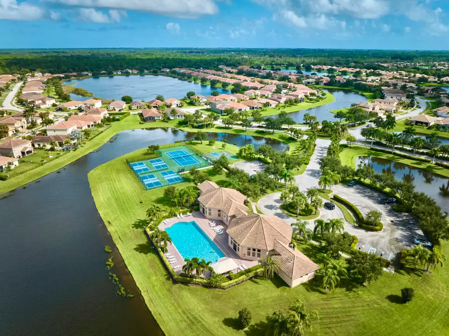 1774 Berkshire Circle Sw, Vero Beach, FL 32968 - #2