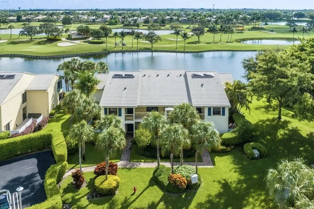 18 Eastgate Drive #D, Boynton Beach, FL 33436 - Image #1