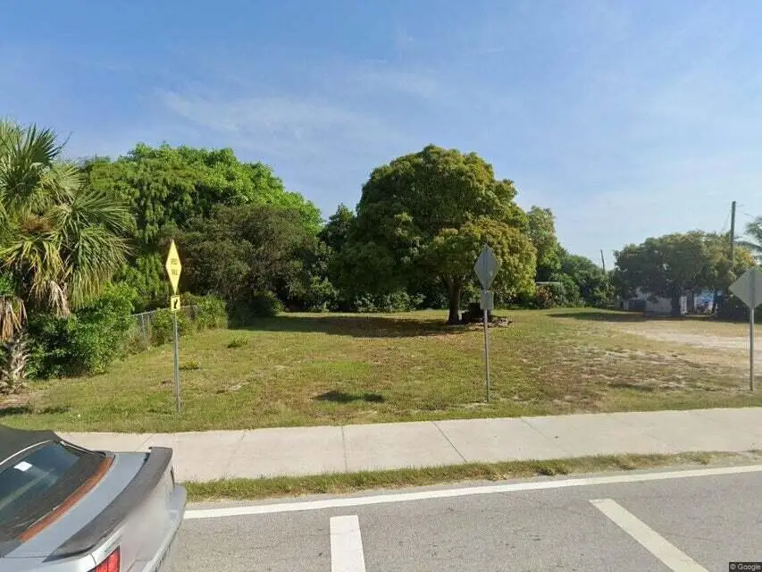 8343 SE Pettway Street, Hobe Sound, FL 33455 - Image #1